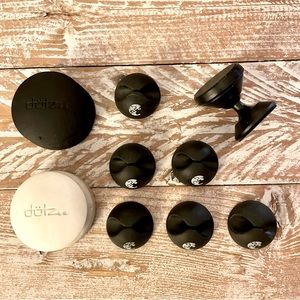 ⚫️DOTZ Cable Organizers / Wire Clips Management⚫️